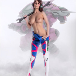 Молодые и сексуальные блондинки и брюнетки